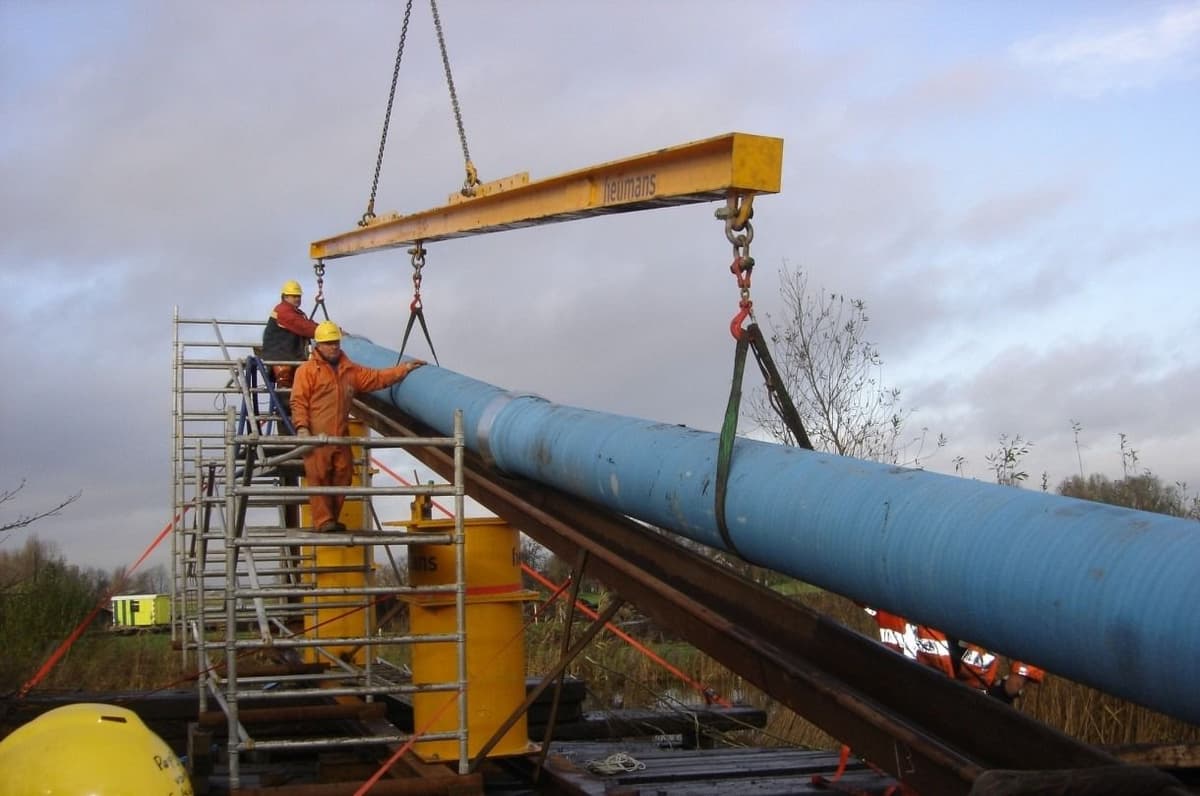 Contact us for more information on our possibilities to optimize your pipeline projects and designs